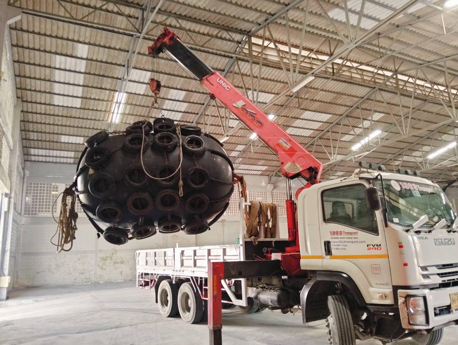 เช่ารถเฮี๊ยบท่าจีน