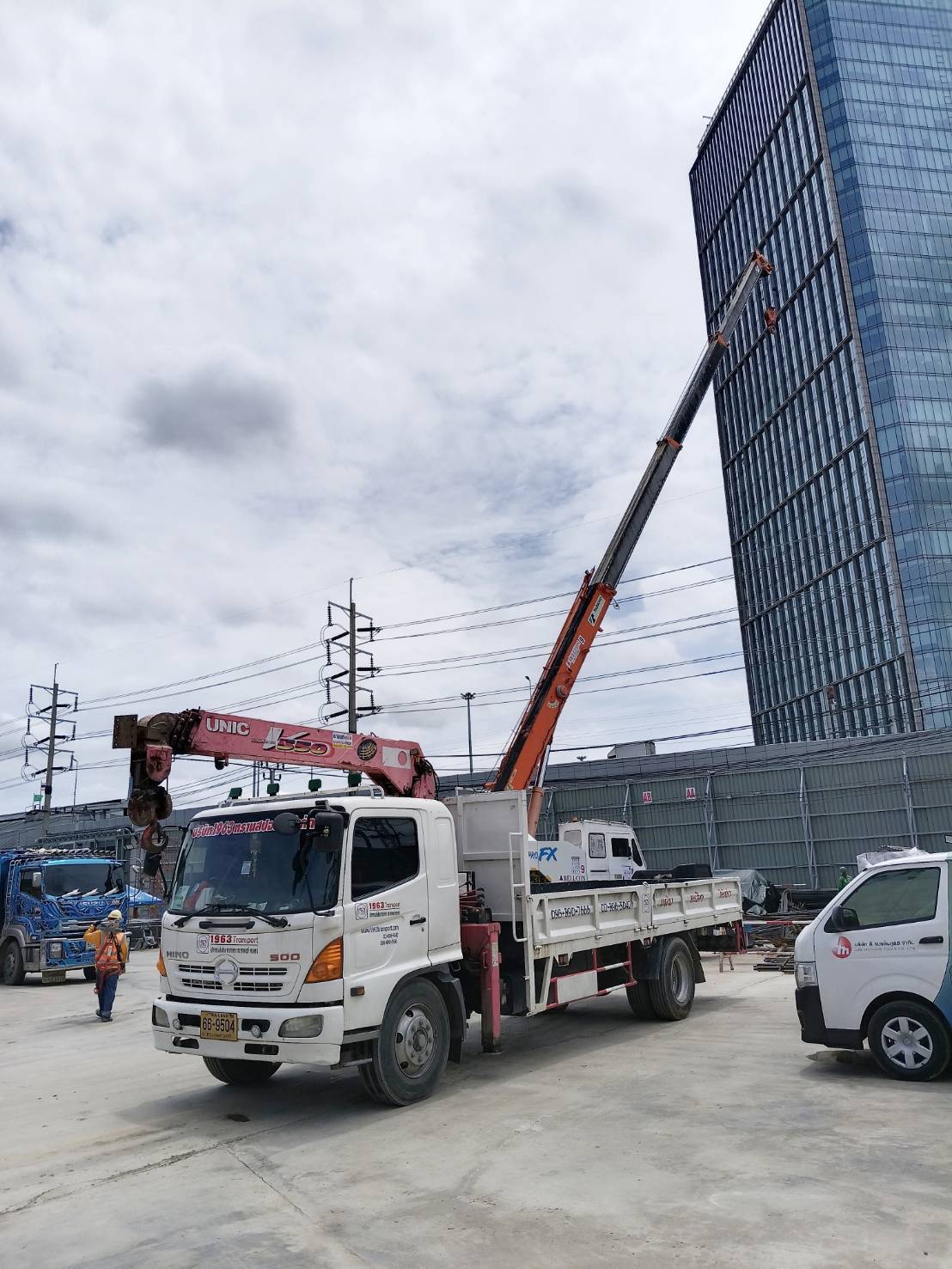 เช่ารถเฮี๊ยบแม่กลอง