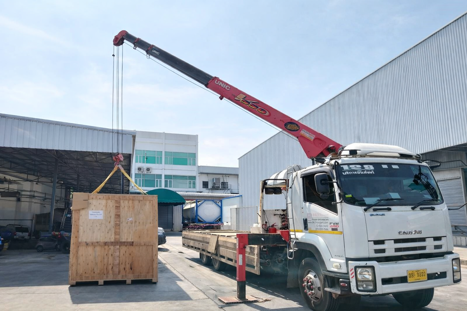 เช่ารถเฮี๊ยบภาษีเจริญ