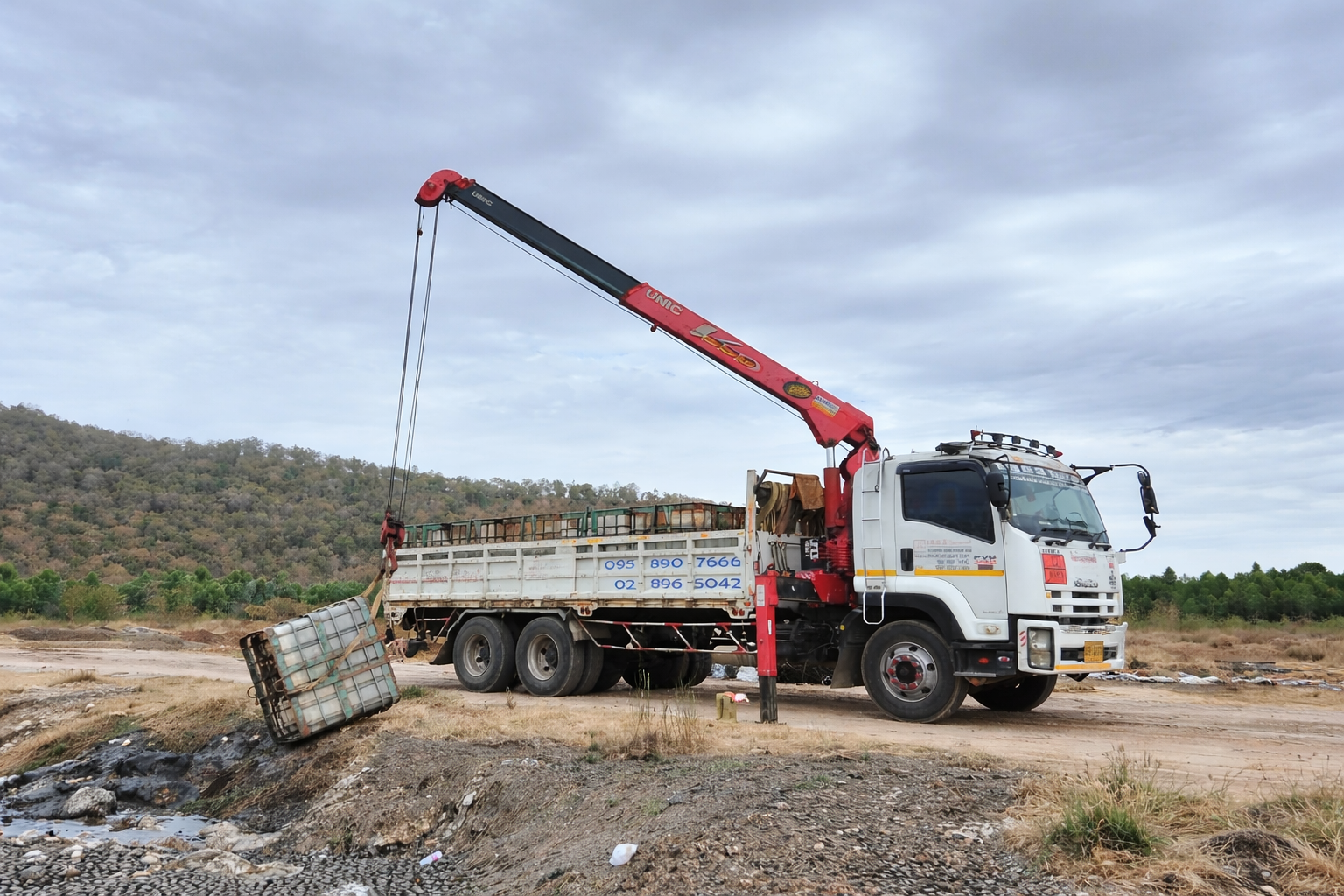 เช่ารถเฮี๊ยบบางปลา