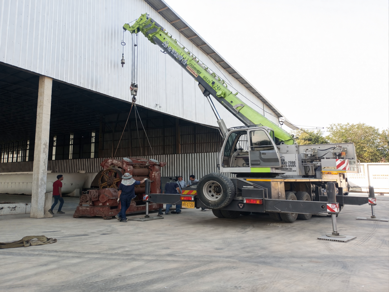 รถเครนแหลมใหญ่