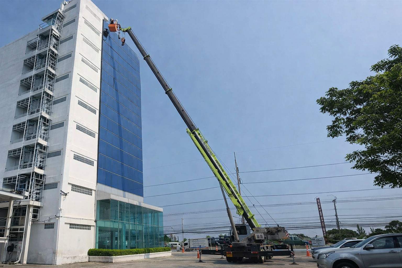 เช่ารถกระเช้าบางแก้ว