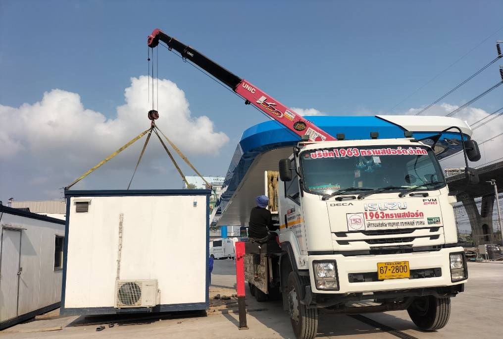 เช่ารถเฮี๊ยบปากท่อ