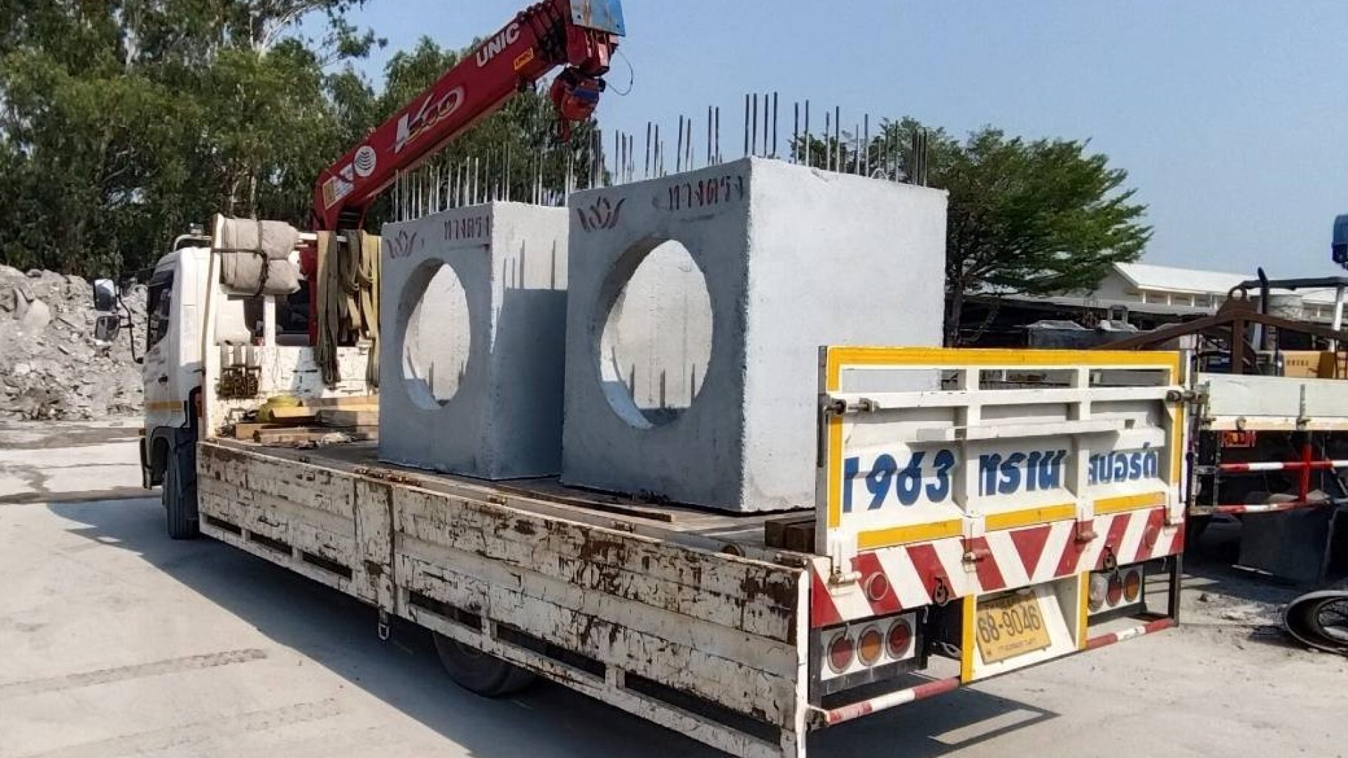 เช่ารถเฮี๊ยบนาดี