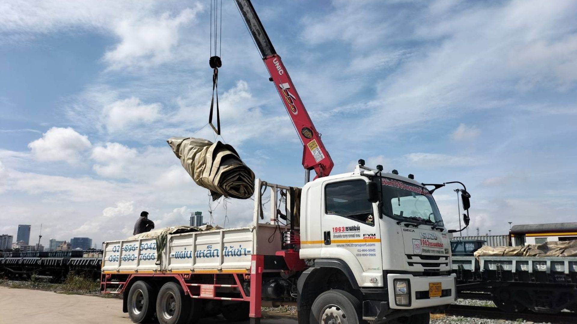 เช่ารถเฮี๊ยบวังมะนาว