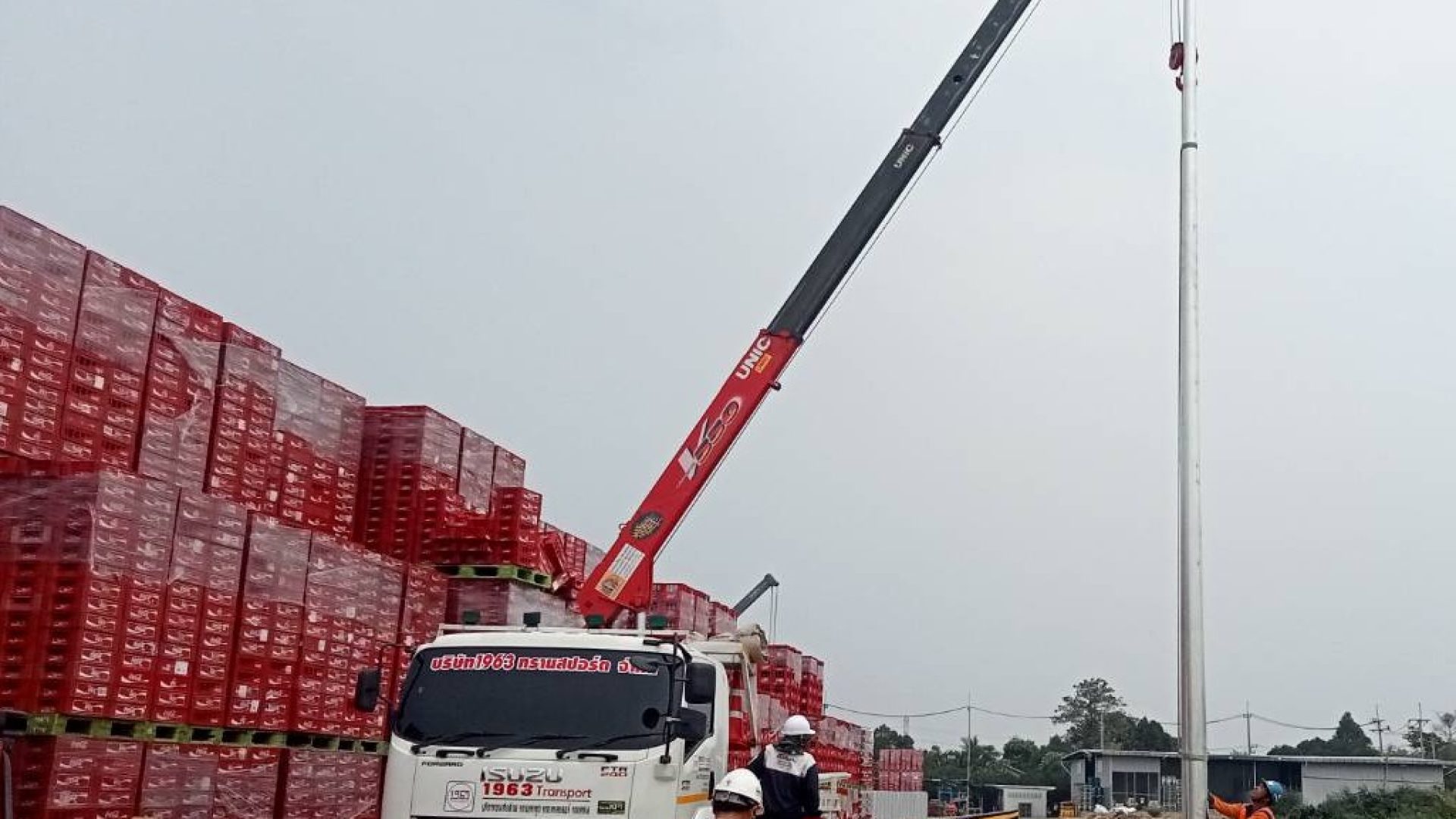 เช่ารถเฮี๊ยบสวนห