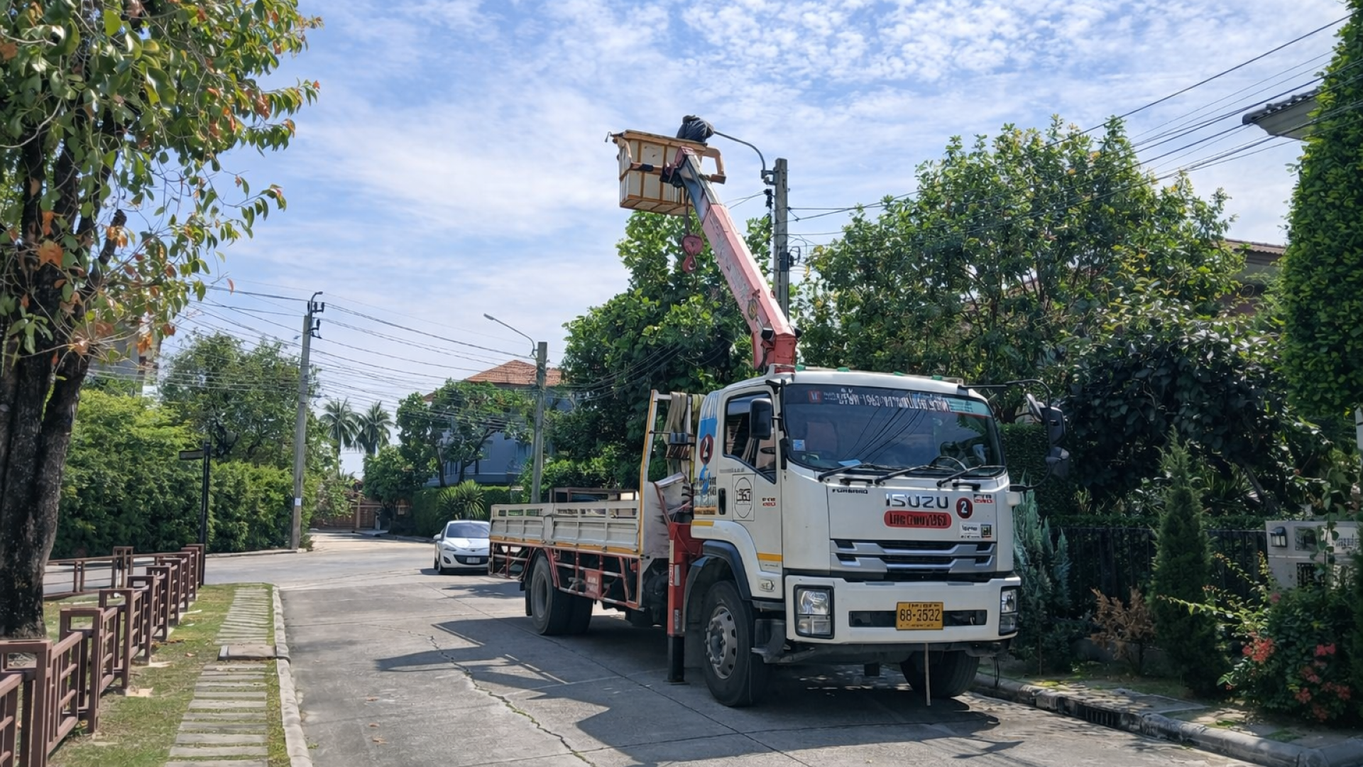 เช่ารถกระเช้าบางแค