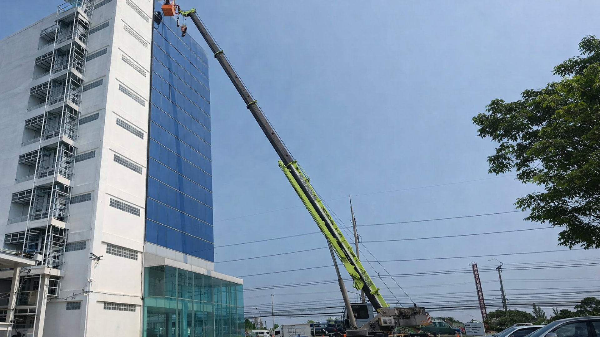 เช่ารถกระเช้าบางแก้ว